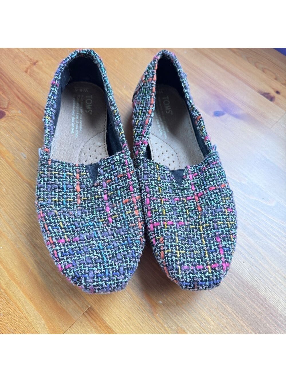 Toms